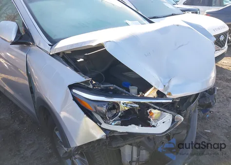 2017 Hyundai Santa Fe Se z USA, uszkodzony, nr VIN KM8SM4HF5HU202118